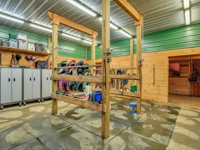 $839,000 | 12216 Pleasant Valley Road, Woodstock, IL 60098