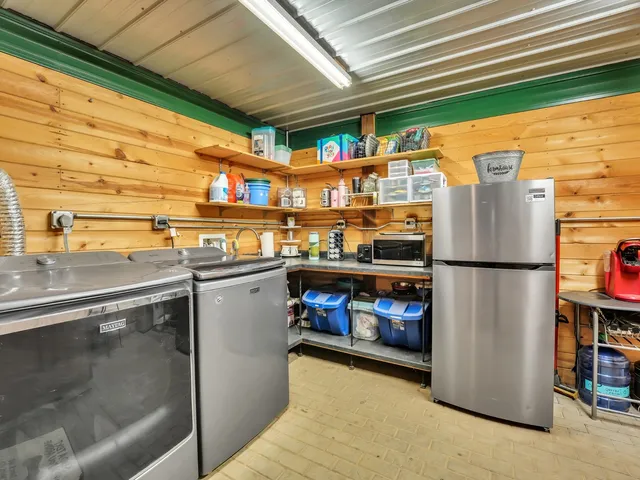 $839,000 | 12216 Pleasant Valley Road, Woodstock, IL 60098