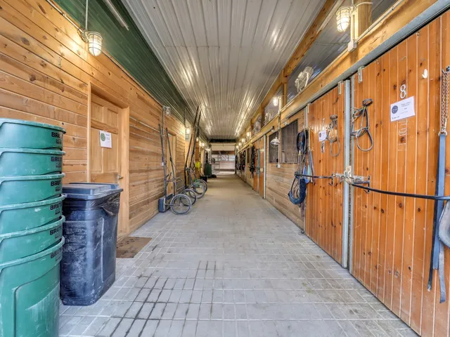 $839,000 | 12216 Pleasant Valley Road, Woodstock, IL 60098