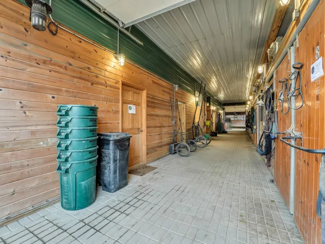 $839,000 | 12216 Pleasant Valley Road, Woodstock, IL 60098