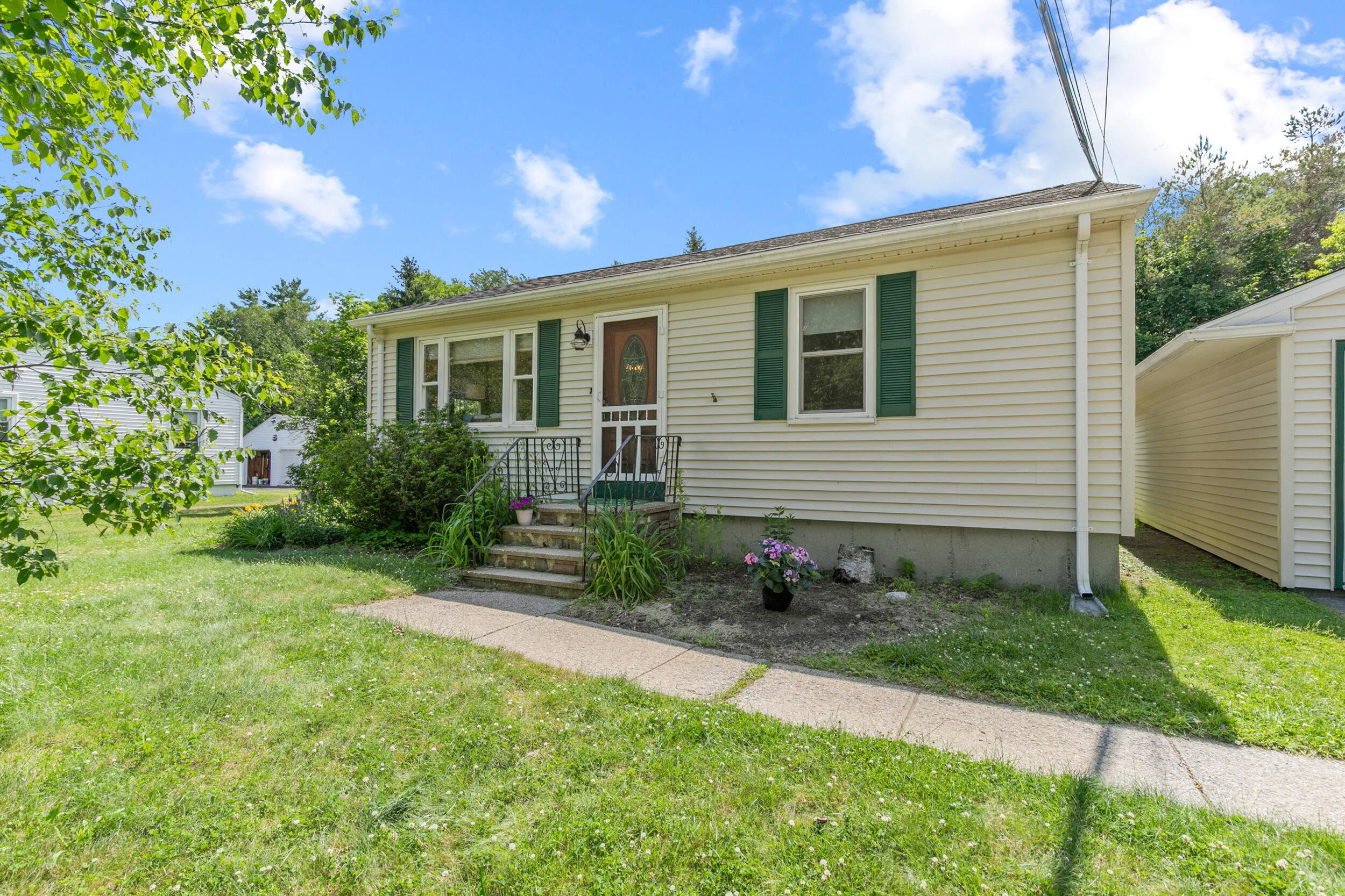 132 Austin Street Westbrook, ME 04092 - Photo 23 of 24 132 austin st, westbrook, me 04092, usa-