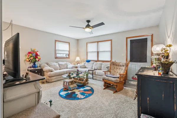 $145,000 | 105 North Bennett Street, Wheatland, IA 52777