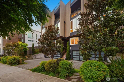 $1,159,000 | 3611 Whitman Avenue North, Seattle, WA 98103