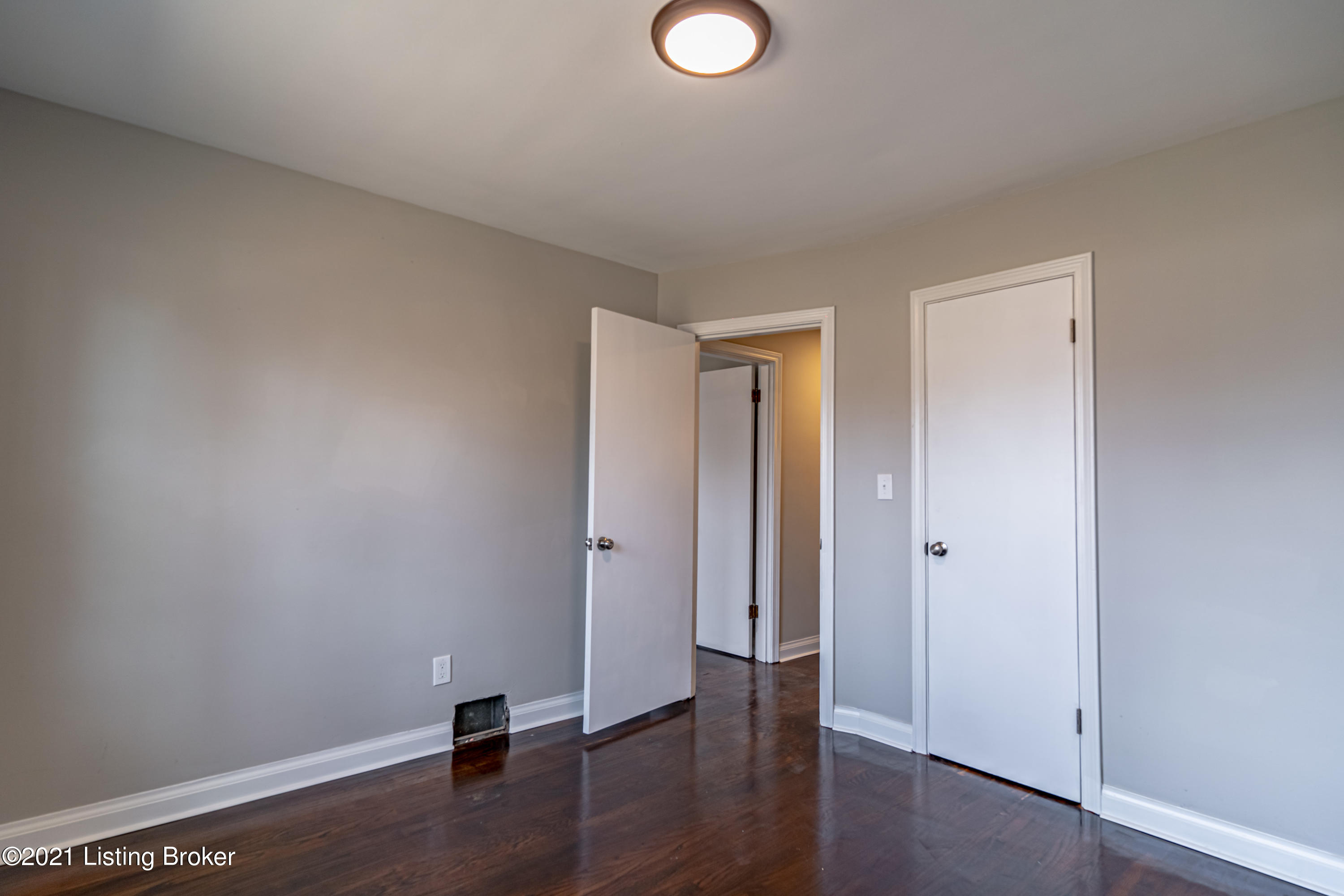 5230 Maryman Road Louisville, KY 40258 - Photo 33 of 55 DSC09848