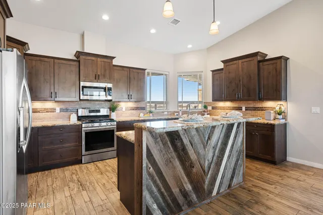 $768,888 | 8575 North Buffalo Hill Court, Prescott Valley, AZ 86315