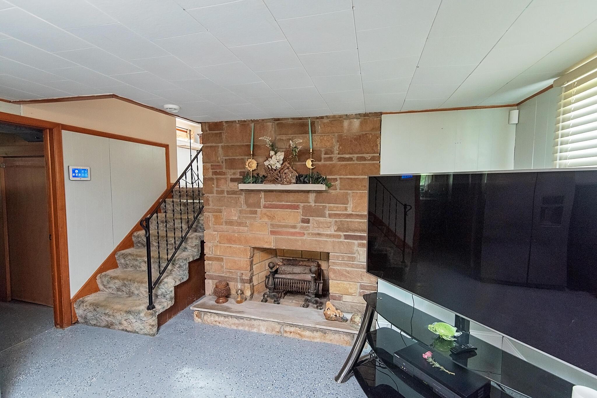 2221 Shrine Road Springfield, OH 45502 - Photo 24 of 35 20240818-2221 Shrine Rd-018