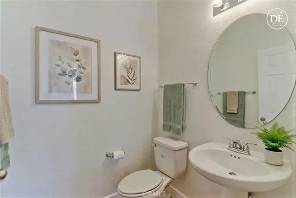 $699,000 | 6860 Ivy Creek Way, Moorpark, CA 93021