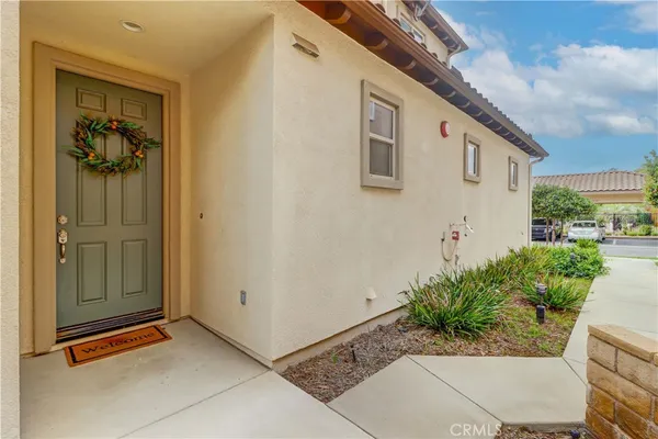 $699,000 | 6860 Ivy Creek Way, Moorpark, CA 93021