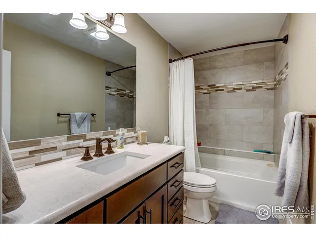 $750,000 | 42274 County Road 45, Ault, CO 80610