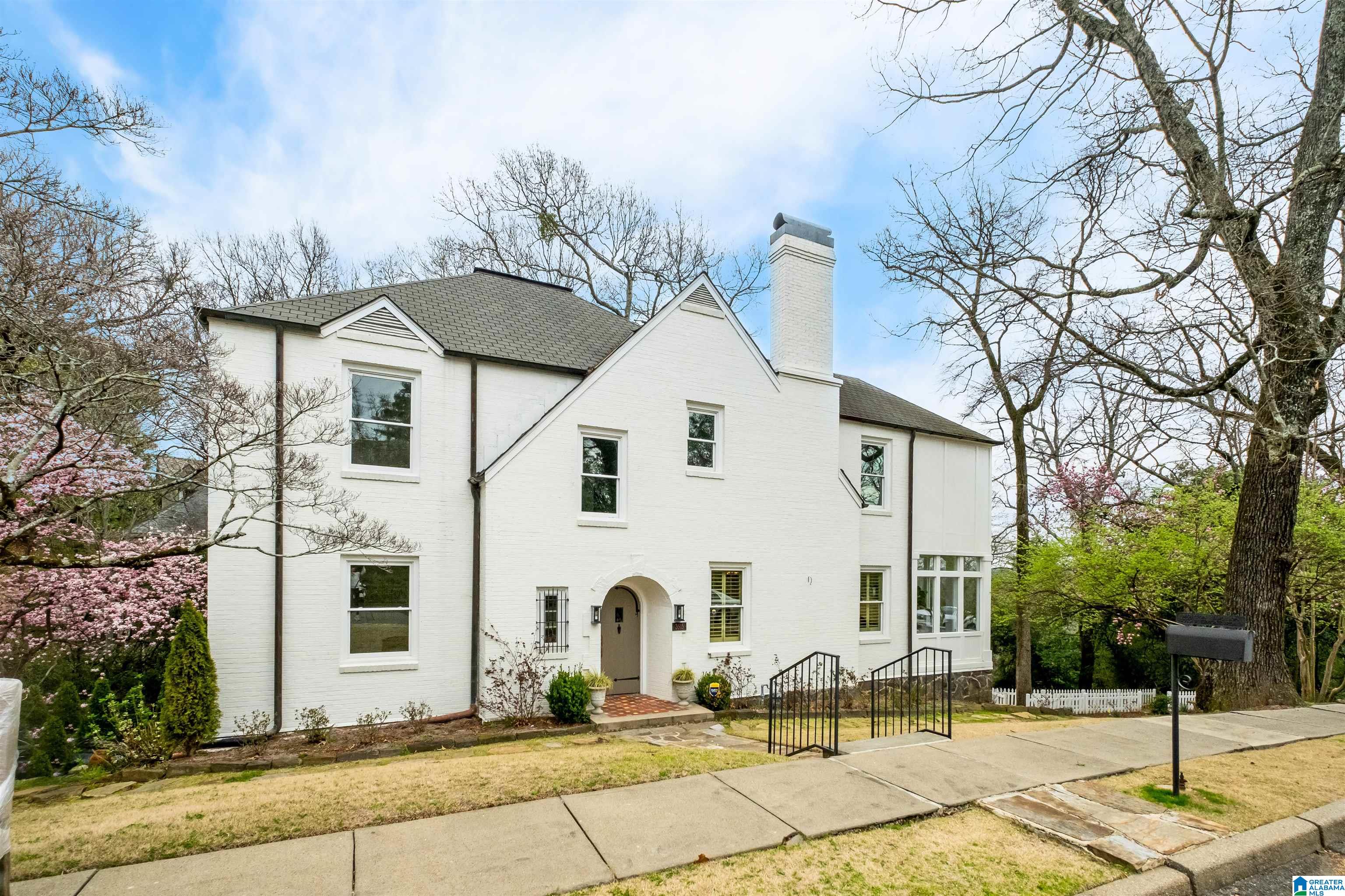 3515 Redmont Road Birmingham, AL 35213 - Photo 2 of 68