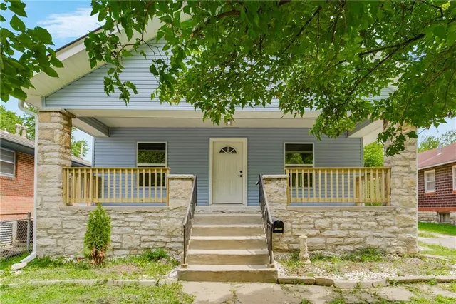 $180,000 | 1511 South Evanston Avenue, Independence, MO 64052