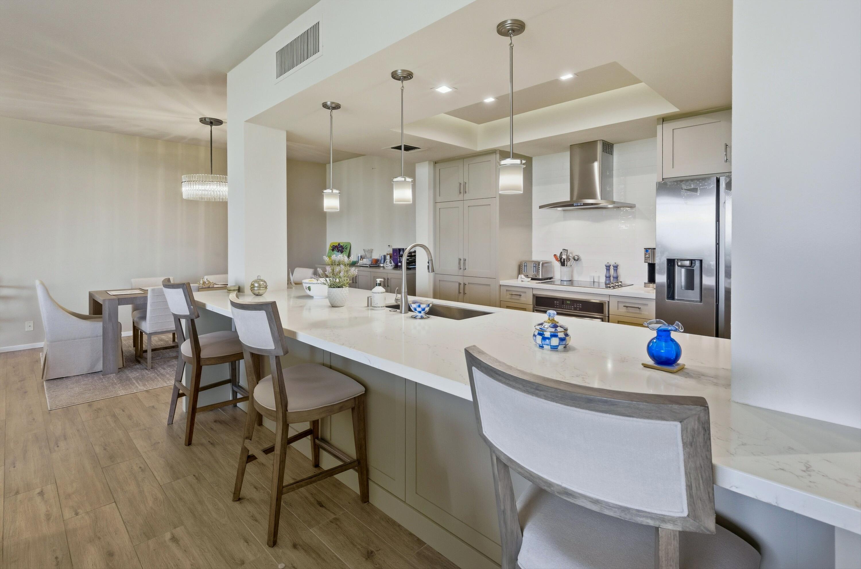 900 Island Drive, Unit 607 Rancho Mirage, CA 92270 - Photo 14 of 33 14-104119153