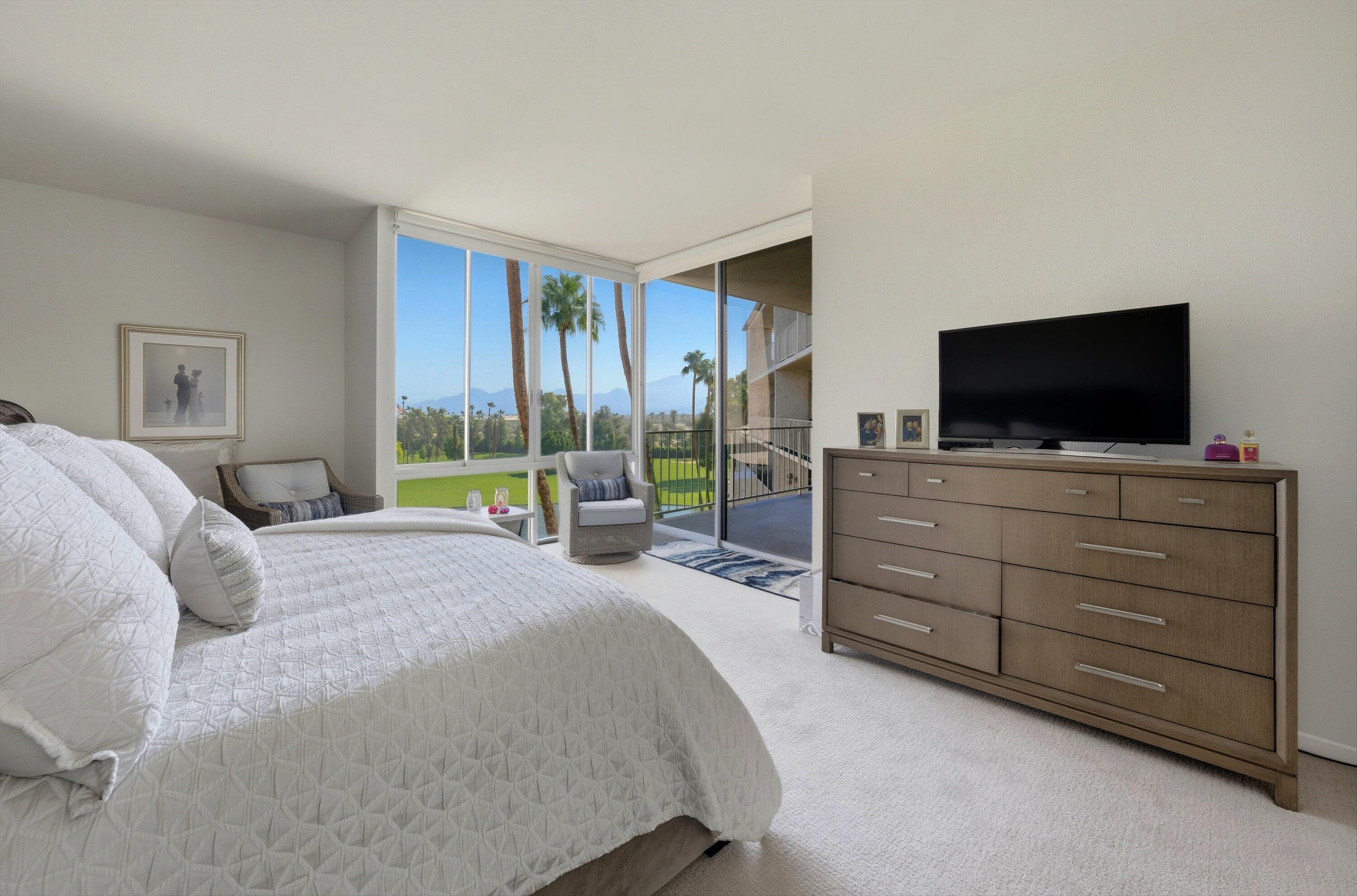 900 Island Drive, Unit 607 Rancho Mirage, CA 92270 - Photo 22 of 33 22-104119180