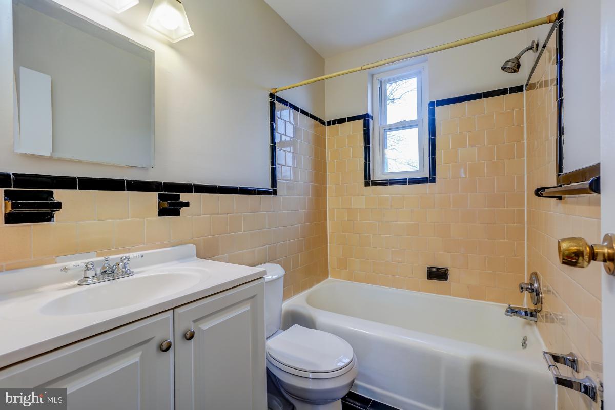 1030 Osage Street Silver Spring, MD 20903 - Photo 18 of 34 Gallery Image 18