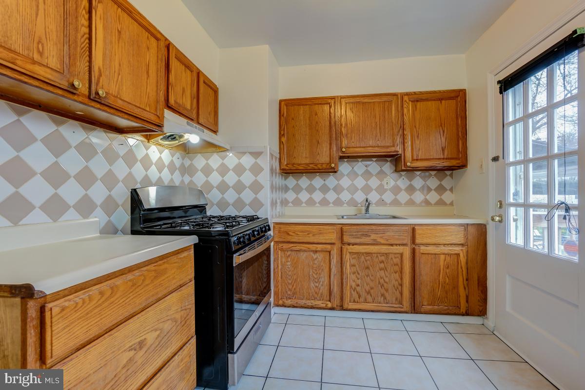 1030 Osage Street Silver Spring, MD 20903 - Photo 10 of 34 Gallery Image 10