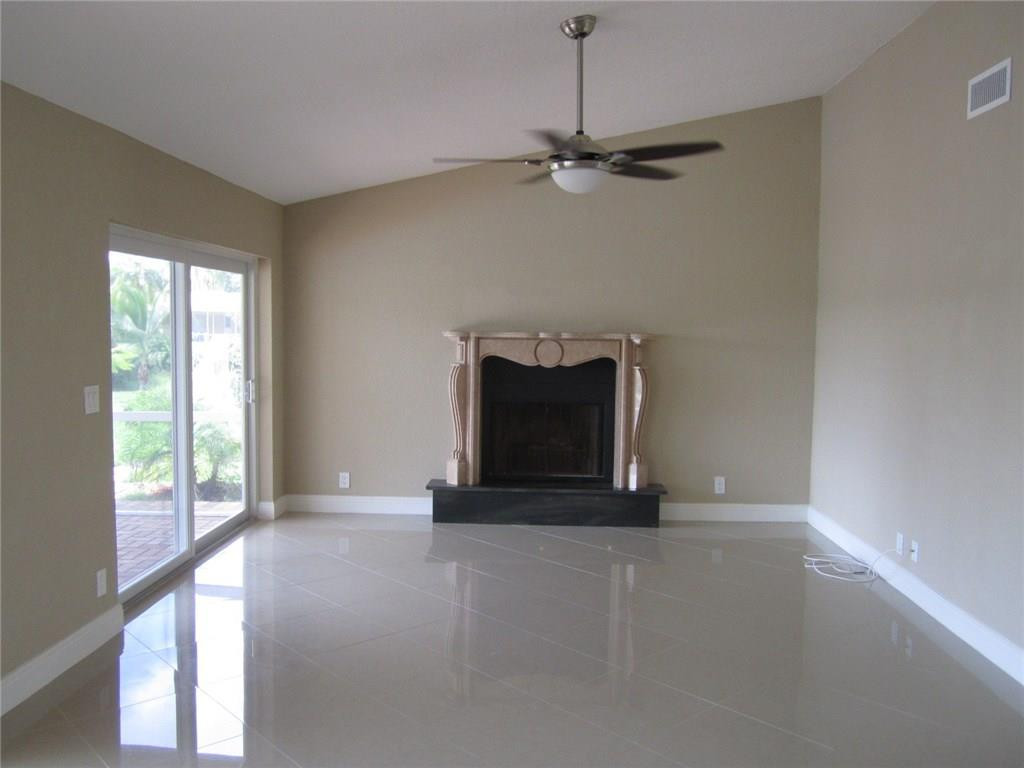 22944 Greenview Terrace Boca Raton, FL 33433 - Photo 39 of 100 Photo 39