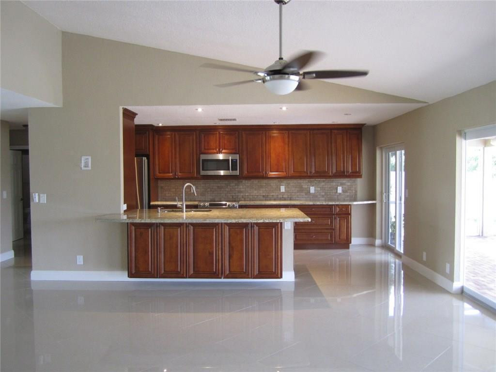22944 Greenview Terrace Boca Raton, FL 33433 - Photo 43 of 100 Photo 43
