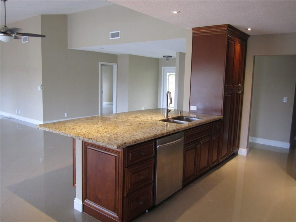 22944 Greenview Terrace Boca Raton, FL 33433 - Photo 47 of 100 Photo 47