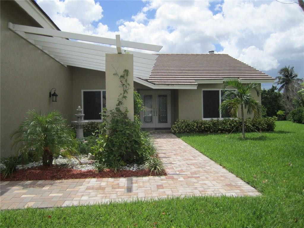 22944 Greenview Terrace Boca Raton, FL 33433 - Photo 5 of 100 Photo 5