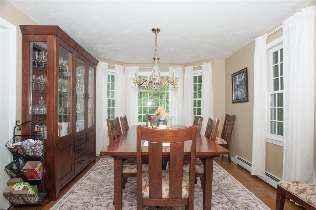 13 King Philip Path Mendon, MA 01756 - Photo 16 of 38