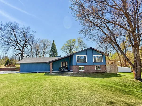 $439,000 | 8581 County Road 39 Northeast, Monticello, MN 55362