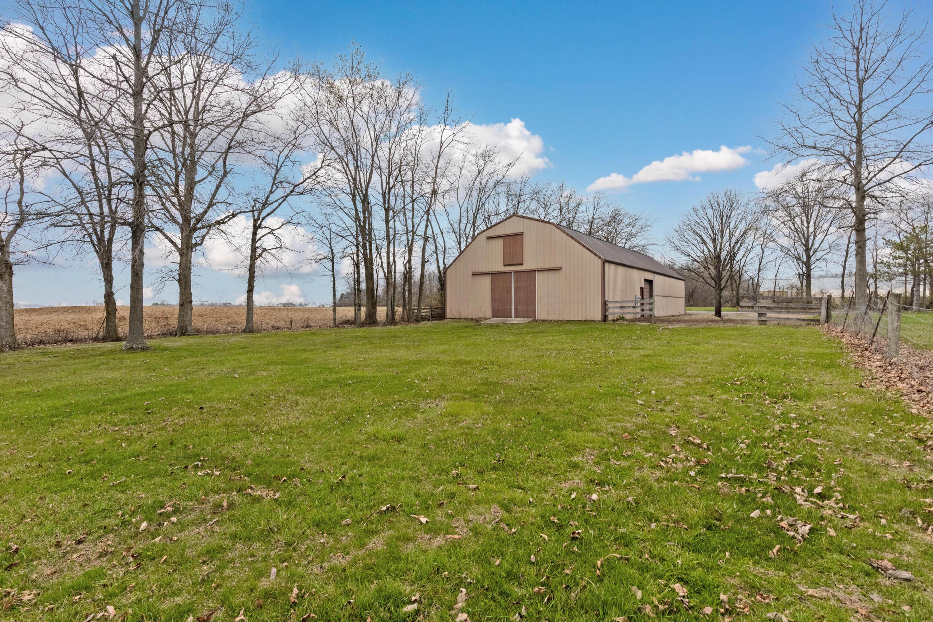 9525 Pringle-Benjamin Road London, OH 43140 - Photo 54 of 87 50a. Horse Barn