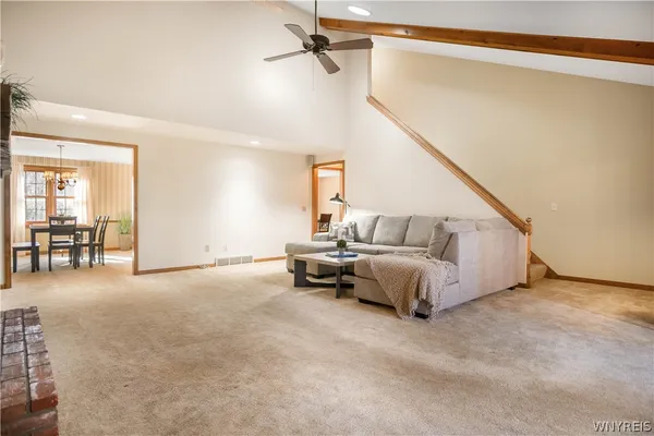 $479,888 | 4660 Oakwood Lane, Clarence, NY 14031