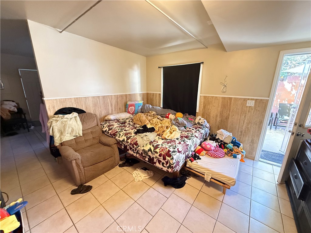 1014 North Daisy Avenue Santa Ana, CA 92703 - Photo 25 of 27