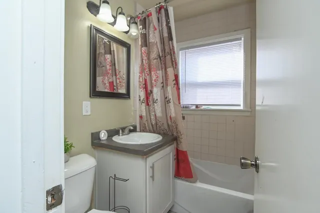 $199,900 | 517 Grove Street, Green Bay, WI 54302