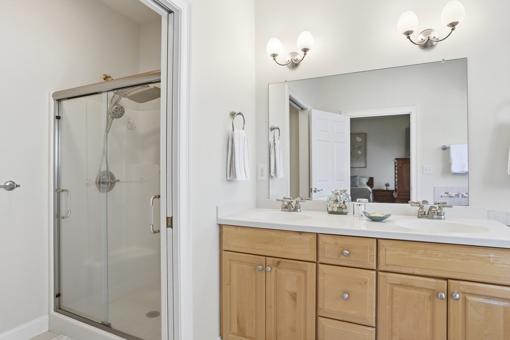 13 Stone Ridge Road, Unit 13 Westford, MA 01886 - Photo 18 of 30