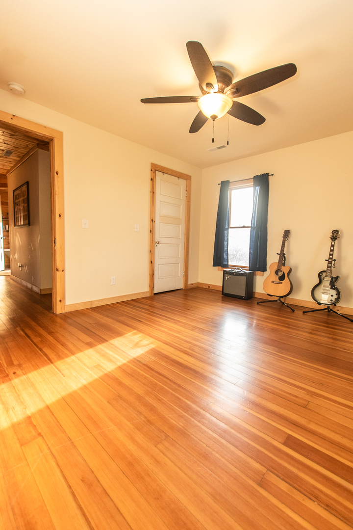 874 North 39th Road Mendota, IL 61342 - Photo 26 of 42 Gallery Image 26