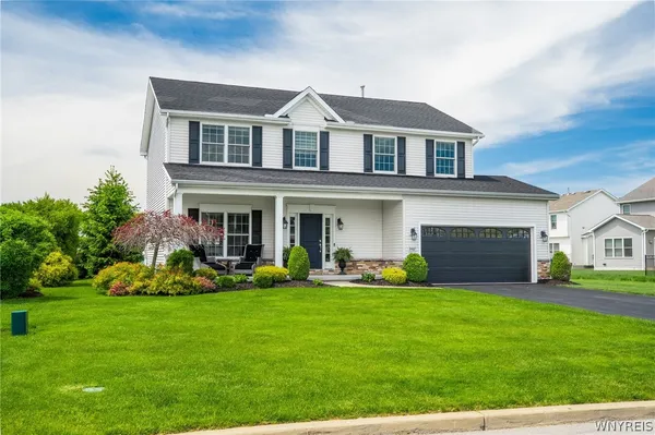 $650,000 | 9467 Kristina Circle, Clarence, NY 14032