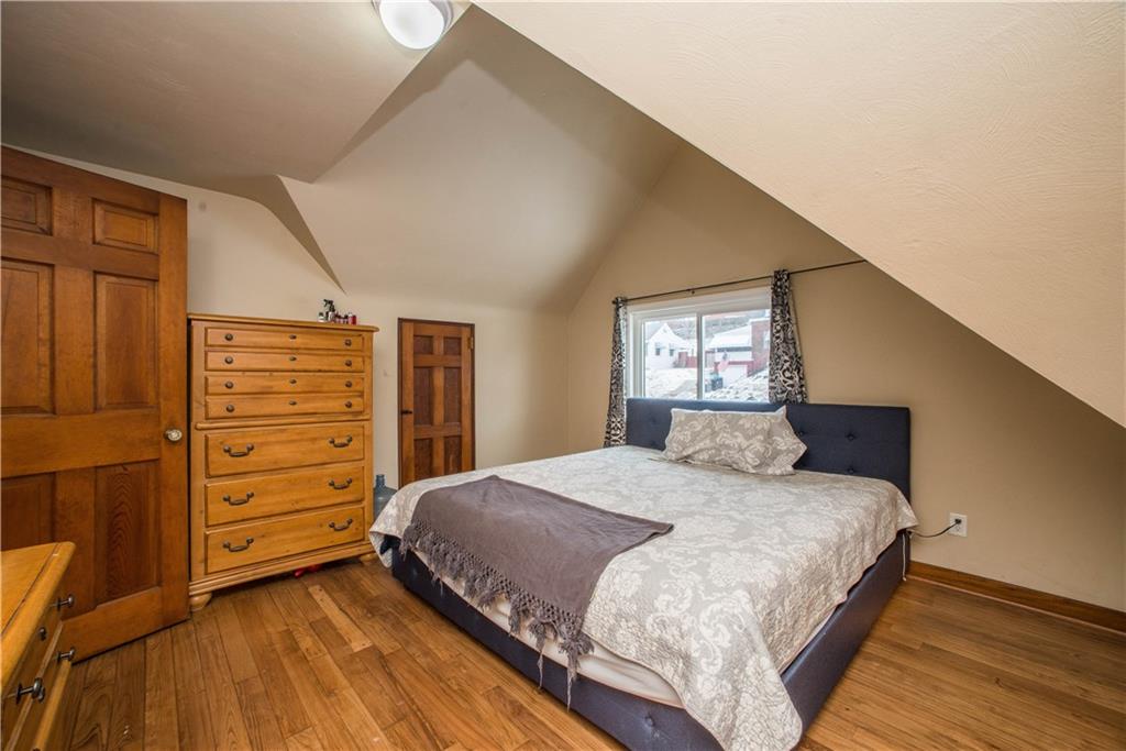 1612 Elderslee Road Pittsburgh, PA 15227 - Photo 13 of 19 Gallery Image 13