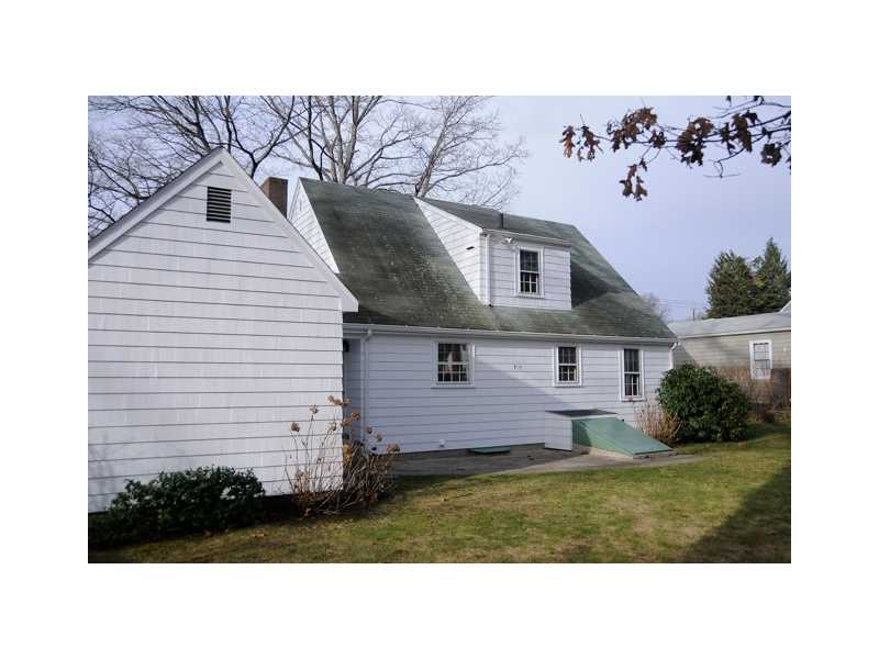 32 George Street Warwick, RI 02888 - Photo 17 of 18 Exterior Back.