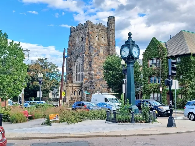 $569,900 | 1910 Dorchester Avenue, Unit 517, Boston, MA 02124