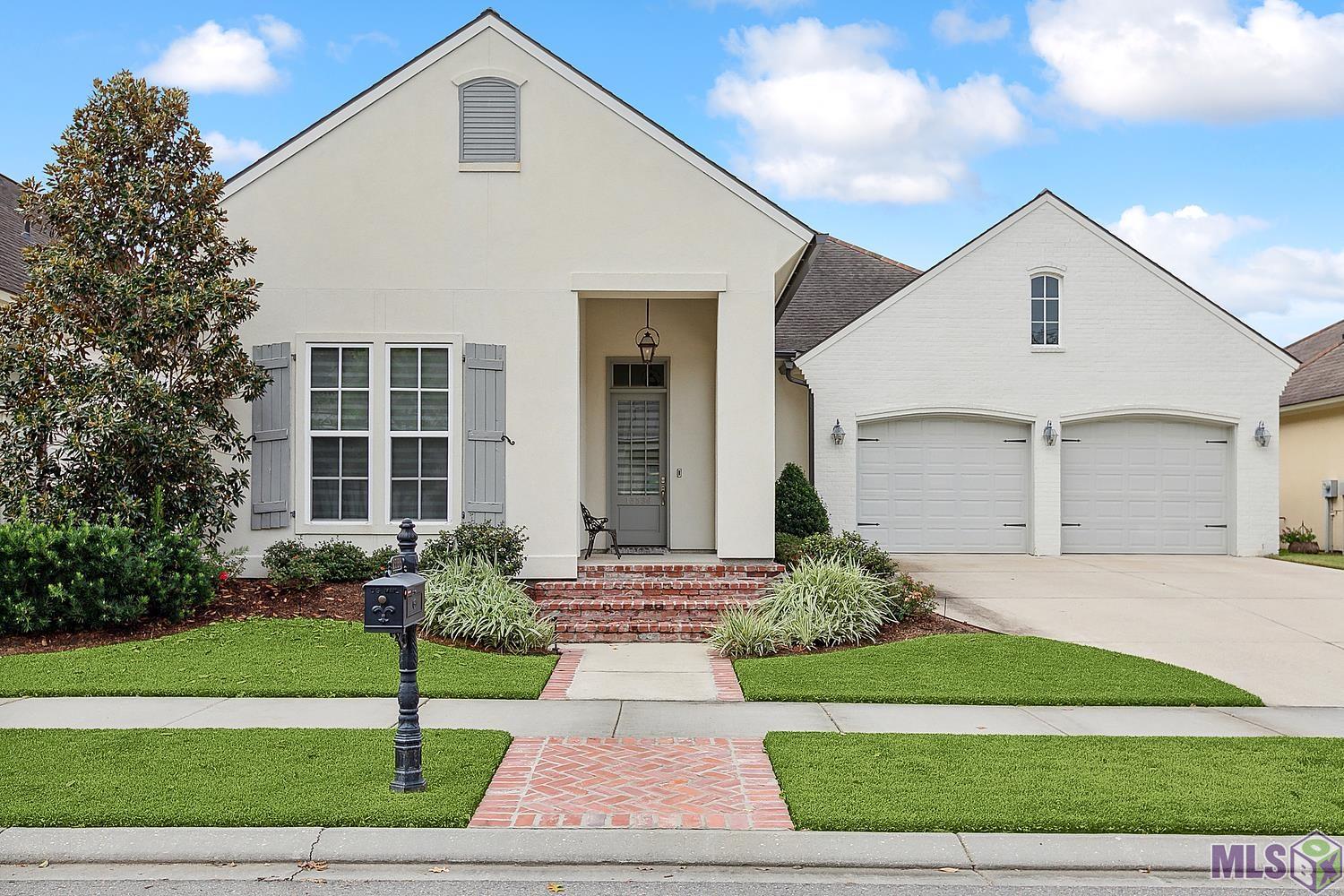 15536 Linden View Road Baton Rouge, LA 70817 - Photo 1 of 20 Exquisite Sanctuary