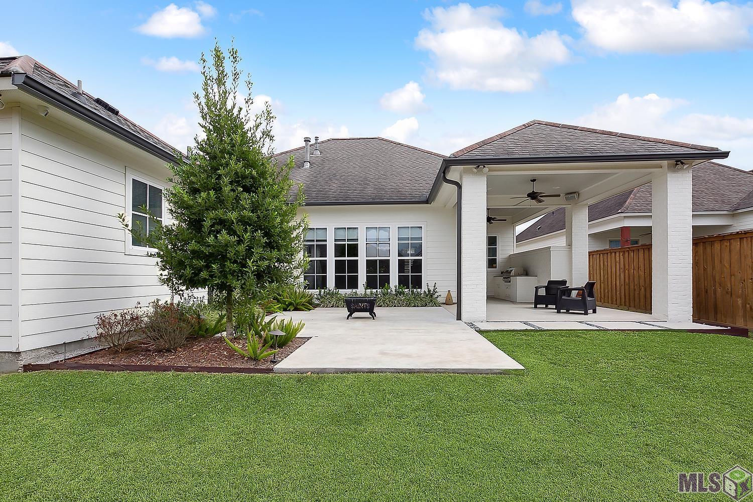 15536 Linden View Road Baton Rouge, LA 70817 - Photo 20 of 20 Breathtaking Oasis