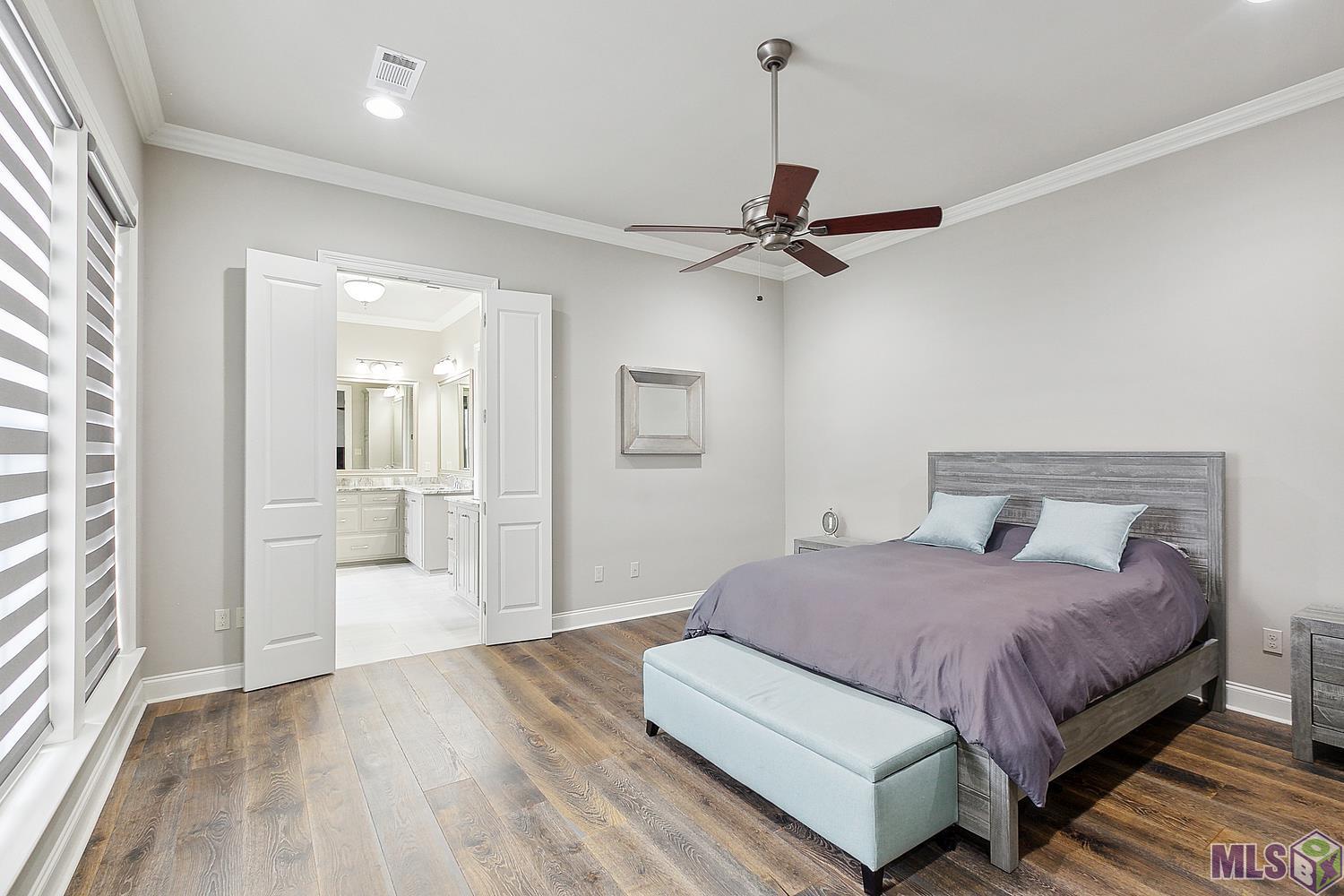15536 Linden View Road Baton Rouge, LA 70817 - Photo 7 of 20 Luxurious Master Bedroom