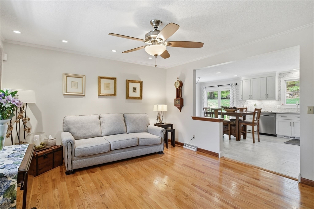 24 Merrill Road Wilbraham, MA 01095 - Photo 14 of 40