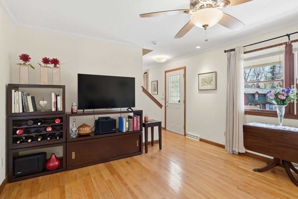 24 Merrill Road Wilbraham, MA 01095 - Photo 15 of 40