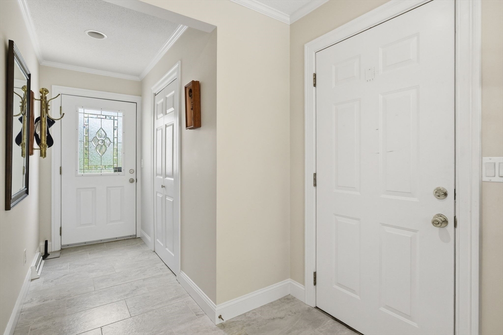 24 Merrill Road Wilbraham, MA 01095 - Photo 8 of 40