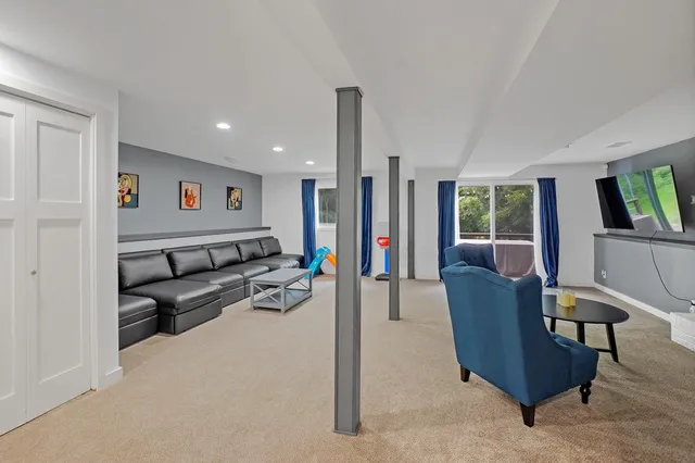 $494,900 | 2966 Deerpath Road, Lake Geneva, WI 53147