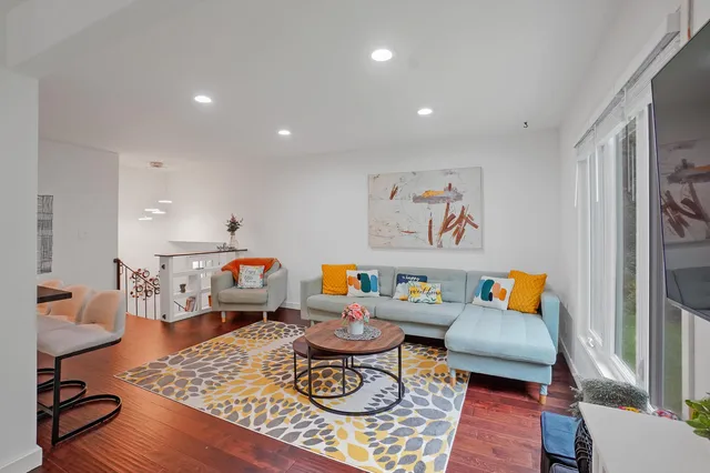 $494,900 | 2966 Deerpath Road, Lake Geneva, WI 53147