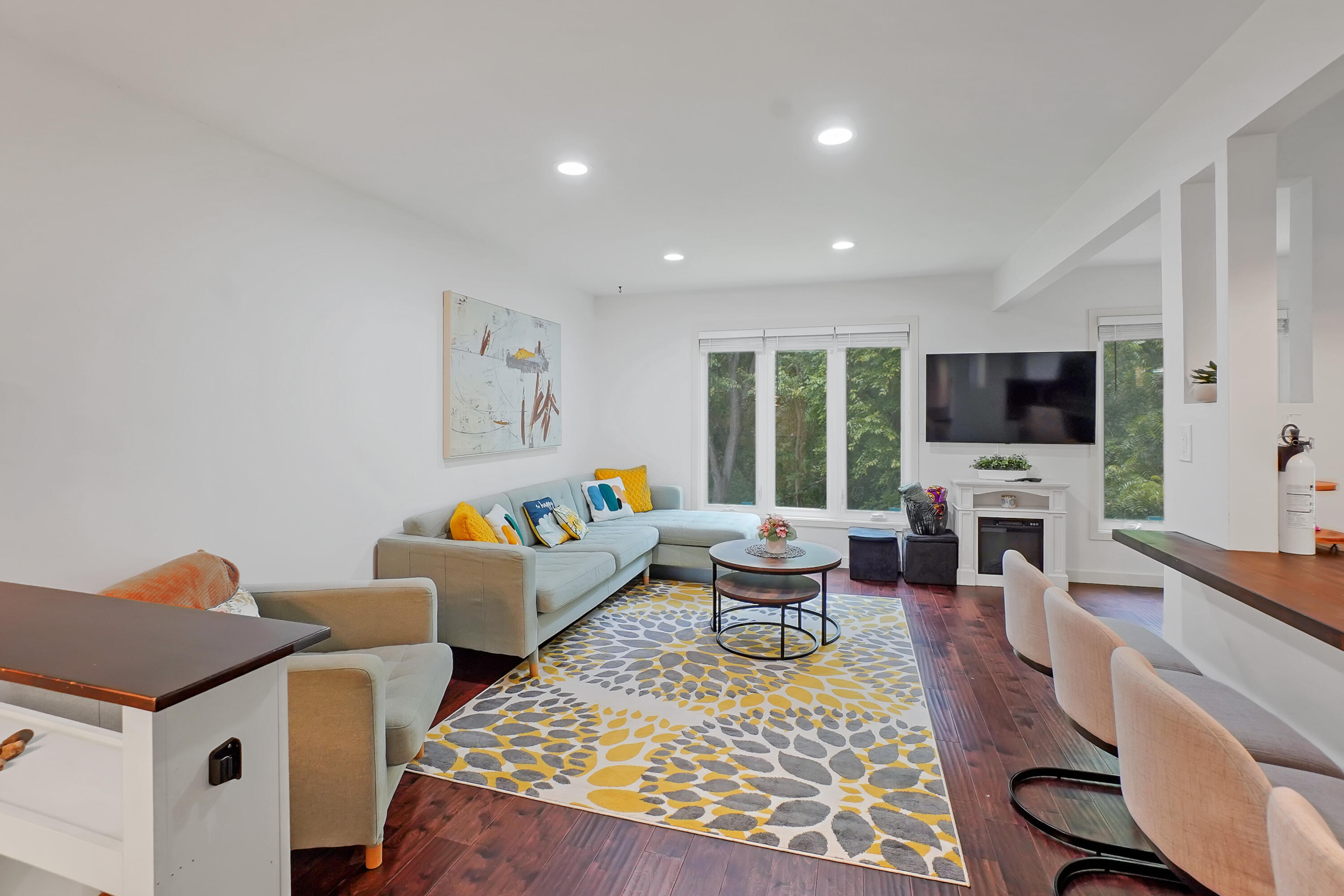 2966 Deerpath Road Lyons, WI 53147 - Photo 5 of 29 Great Room