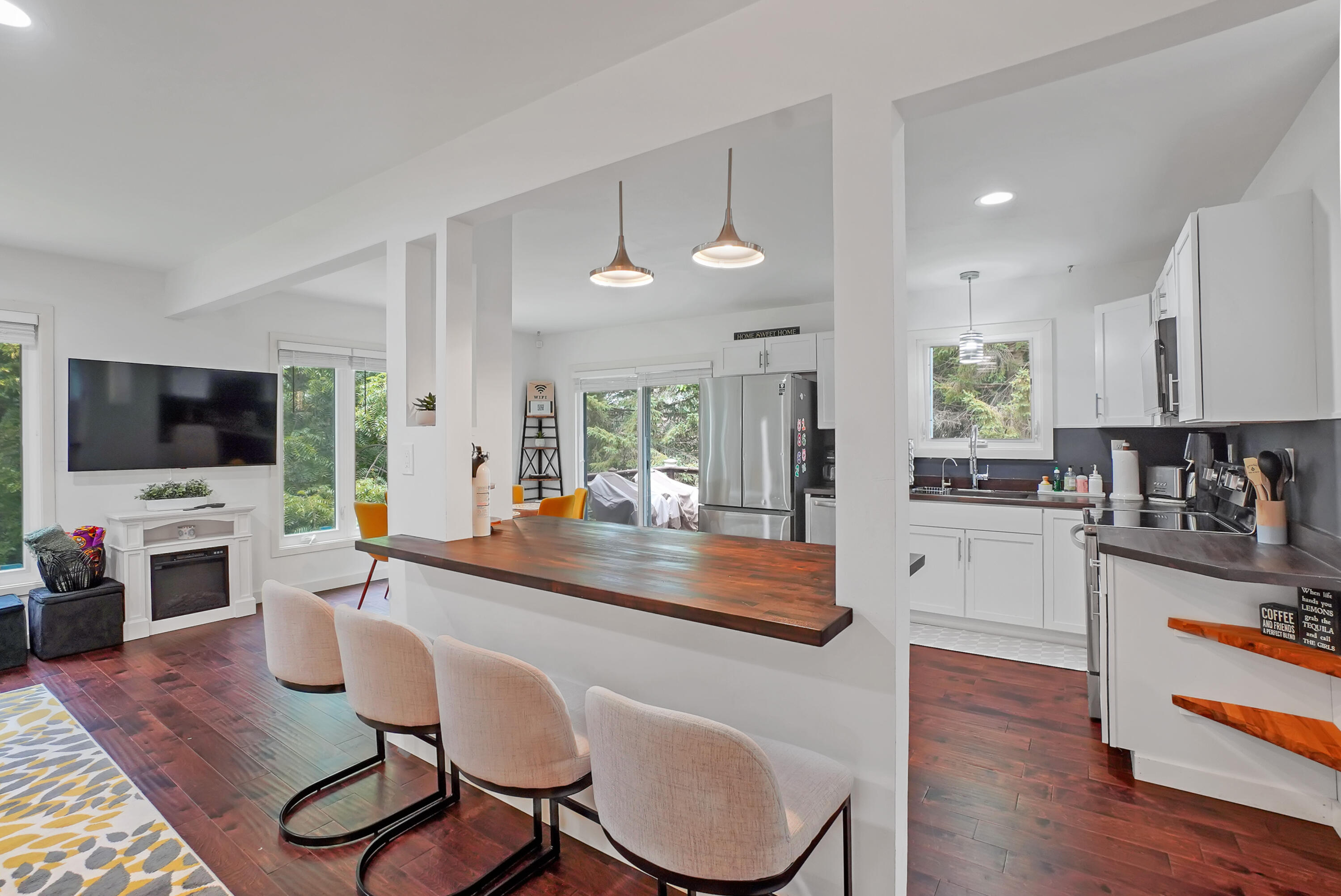 2966 Deerpath Road Lyons, WI 53147 - Photo 6 of 29 Kitchen