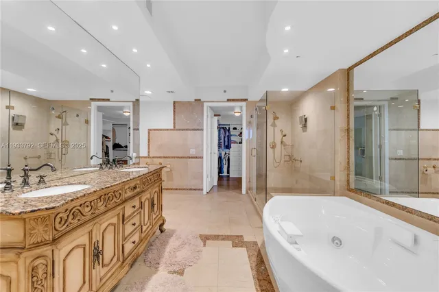 $7,100 | 19111 Collins Avenue, Unit 1607, Sunny Isles Beach, FL 33160