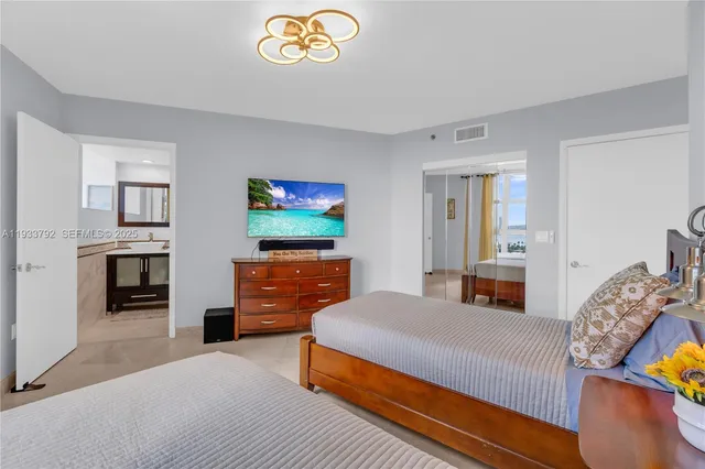 $7,100 | 19111 Collins Avenue, Unit 1607, Sunny Isles Beach, FL 33160