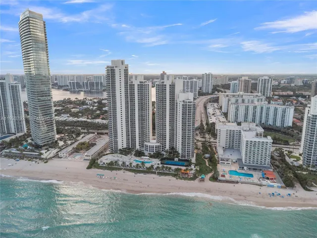 $7,100 | 19111 Collins Avenue, Unit 1607, Sunny Isles Beach, FL 33160
