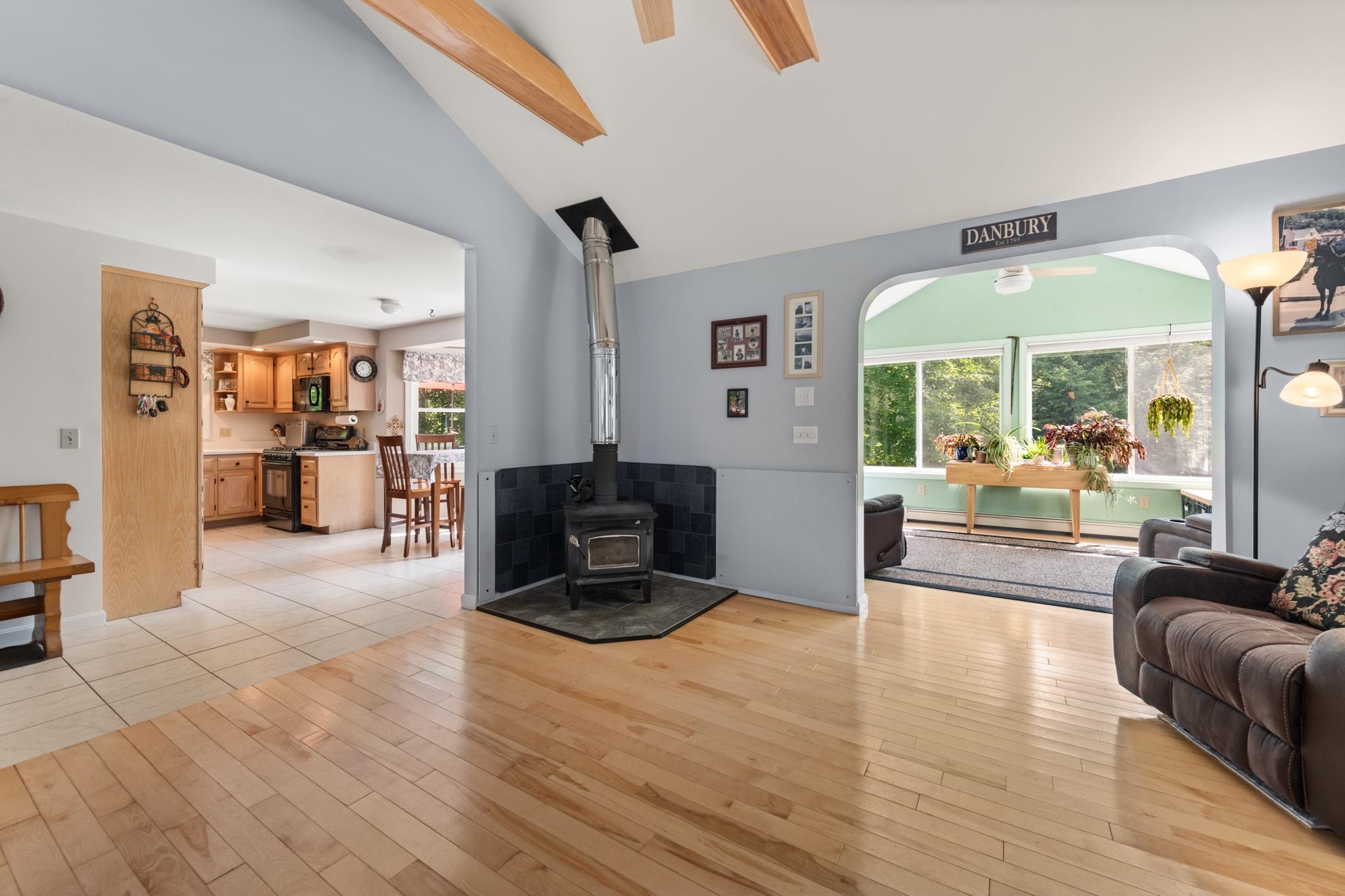 56 Barry Highlands Road Danbury, NH 03230 - Photo 10 of 41