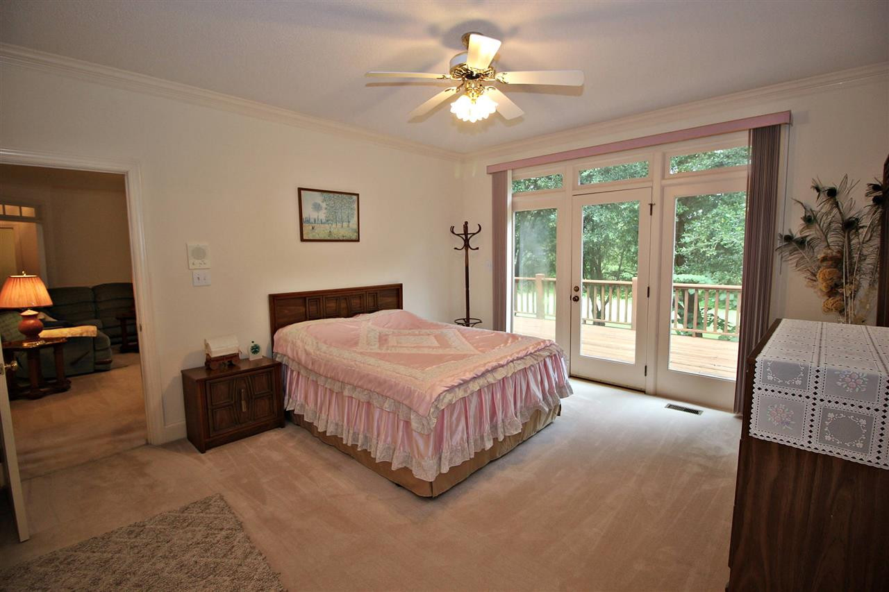 5429 Den Heider Way Raleigh, NC 27606 - Photo 18 of 25 Photo 18